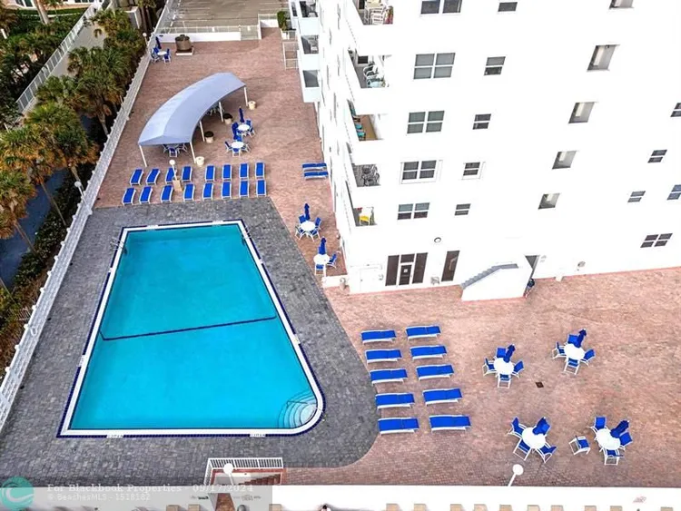 Galt Towers #10S image #27