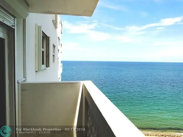 Galt Towers #10S image #38