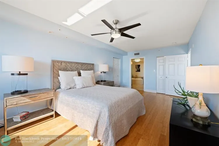 The Vue #1505 image #14