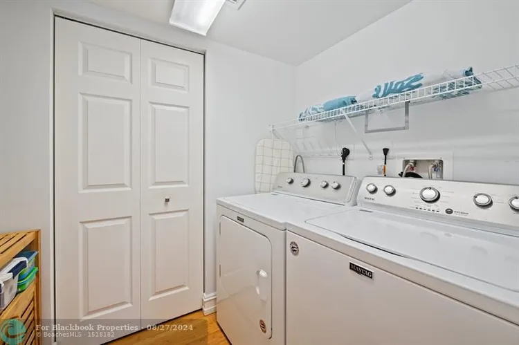 The Vue #1505 image #24