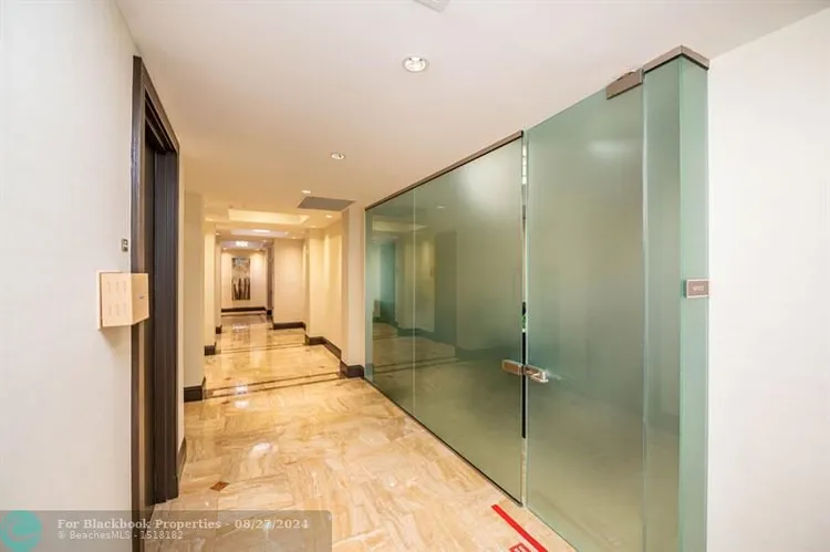 The Vue #1505 image #28