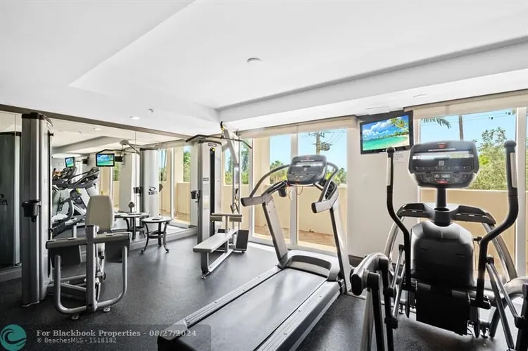 The Vue #1505 image #30