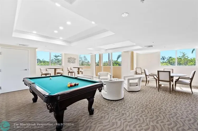 The Vue #1505 image #32