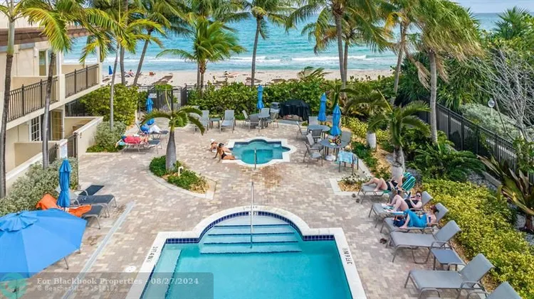 The Vue #1505 image #39