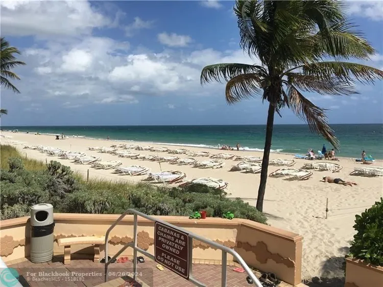 Regency Towers #708 image #31