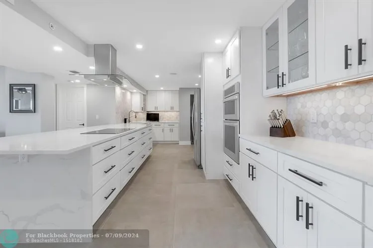 The Tower at Port Royale #2011 image #12