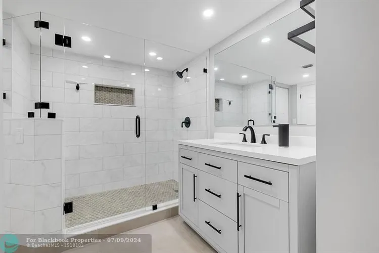 The Tower at Port Royale #2011 image #30