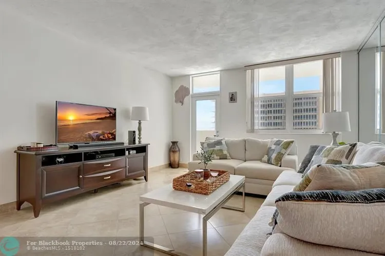 Galt Towers #12M image #7