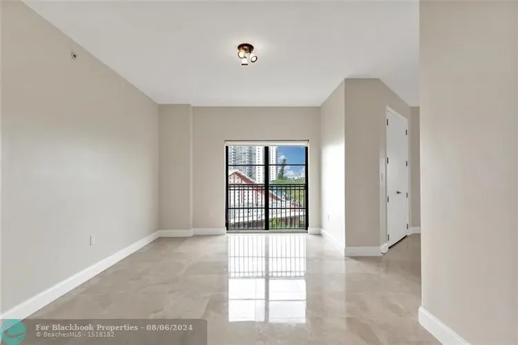 Fountains on Ocean Blvd #577 image #10