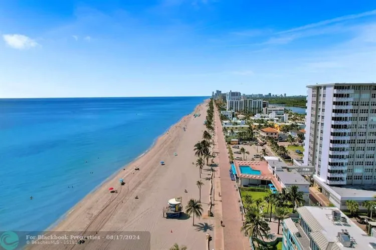 Hollywood Towers #1107 image #41