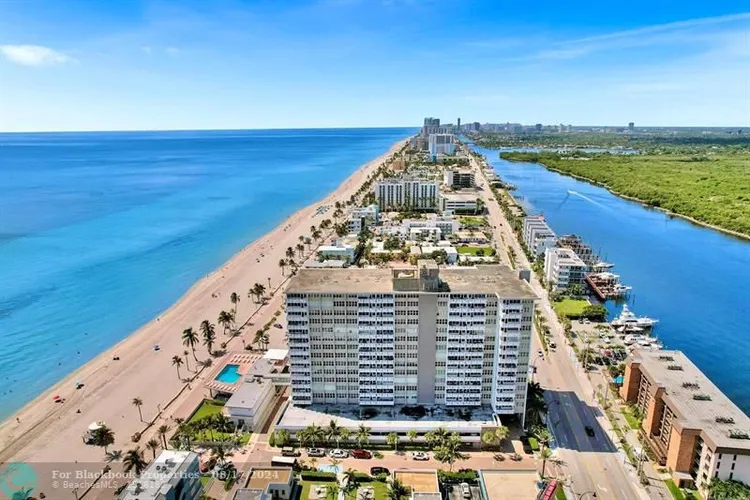 Hollywood Towers #1107 image #56