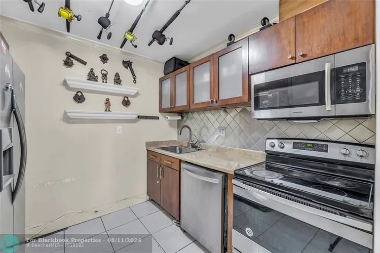 Lauderdale Tower #I-7 image #15