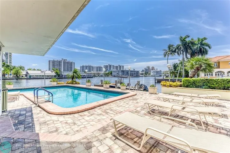 Lauderdale Tower #I-7 image #25