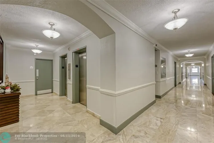 Lauderdale Tower #I-7 image #31