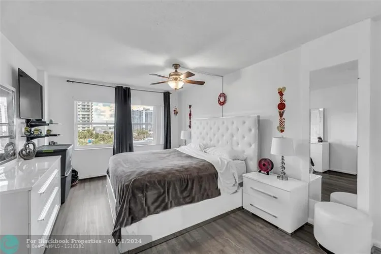 Lauderdale Tower #I-7 image #8