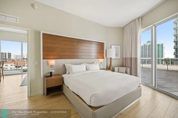 Hilton Q Club #602 image #14