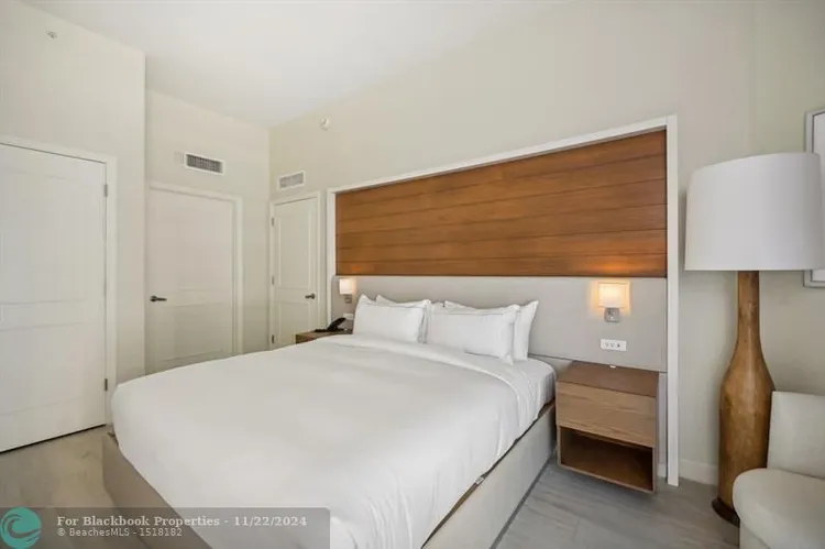 Hilton Q Club #602 image #15