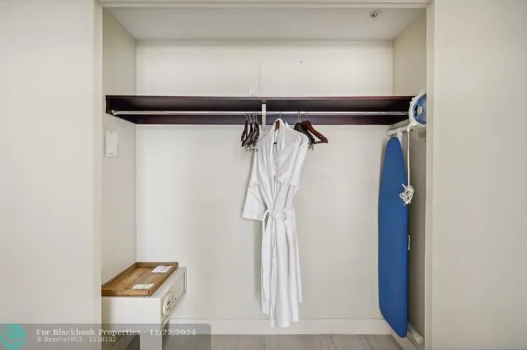 Hilton Q Club #602 image #17