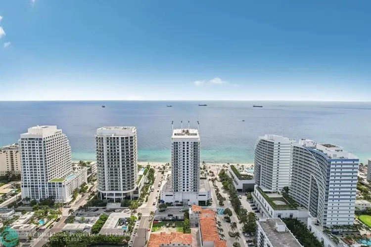 Hilton Q Club #602 image #25