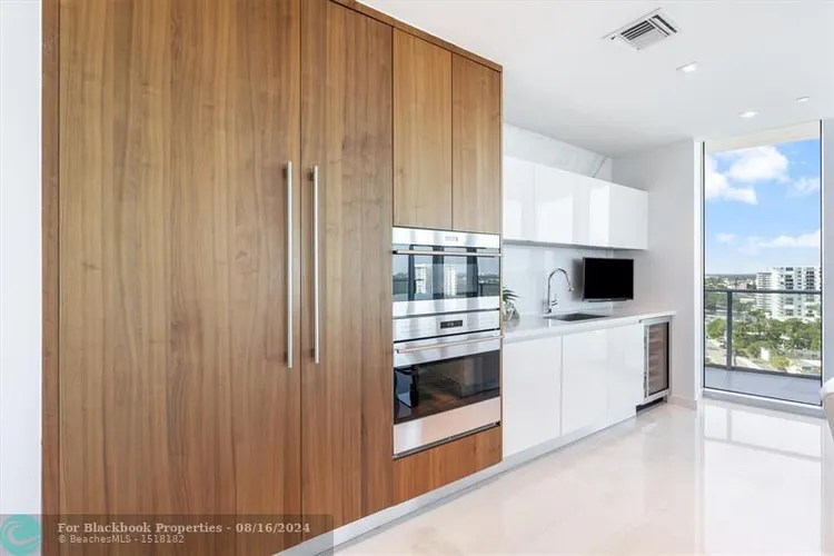 Paramount Fort Lauderdale #1206 image #18