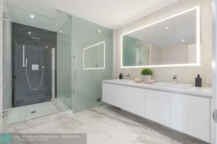 Paramount Fort Lauderdale #1206 image #31