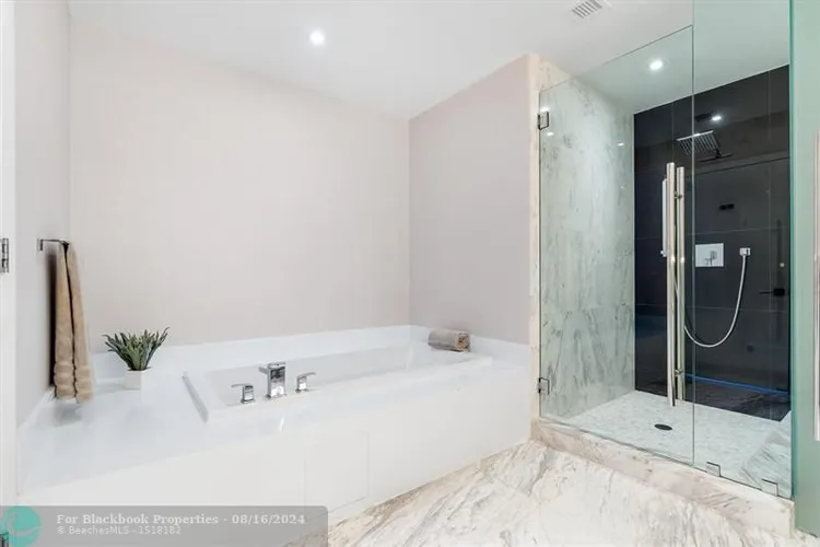 Paramount Fort Lauderdale #1206 image #32