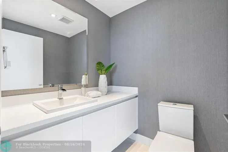 Paramount Fort Lauderdale #1206 image #8