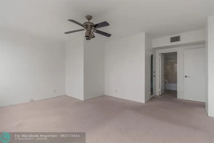 Coral Ridge Towers #1204 image #31