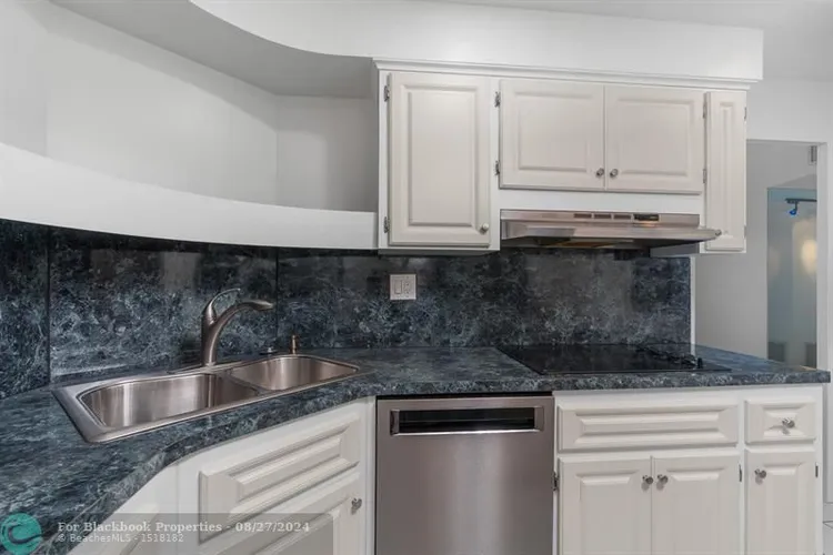 Coral Ridge Towers #1204 image #49