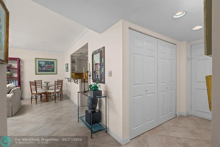 Coral Ridge Towers #905 image #13