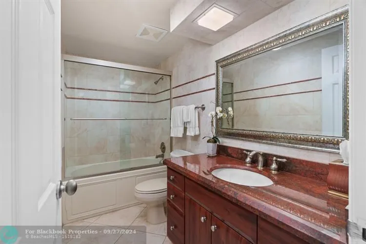 Coral Ridge Towers #905 image #21