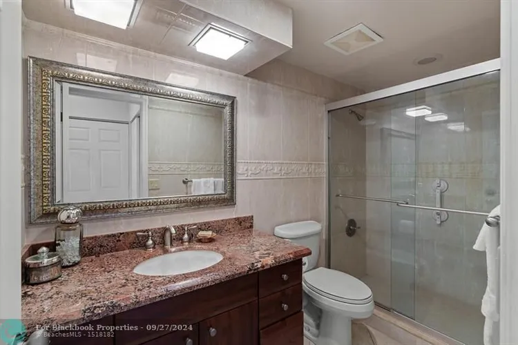 Coral Ridge Towers #905 image #23