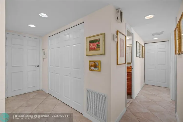 Coral Ridge Towers #905 image #37