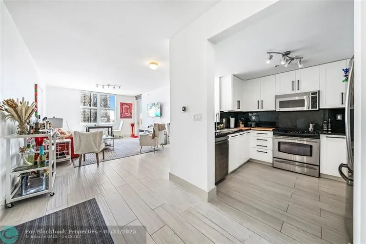 Nu River Landing #811 image #8