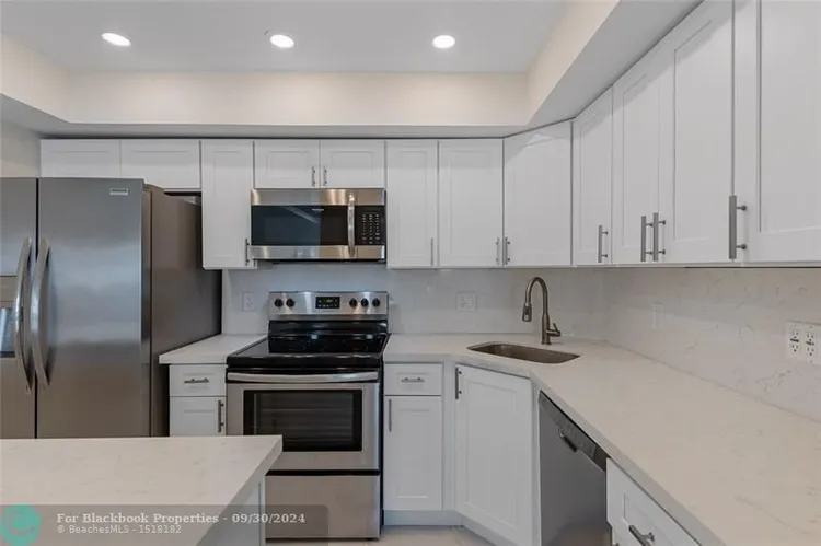 Ocean Summit #1516 image #8