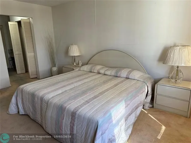 Imperial Towers #915 image #11