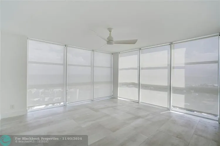 Vantage View #1901 image #25