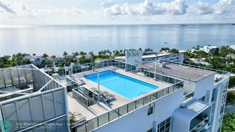 Vantage View #1901 image #47