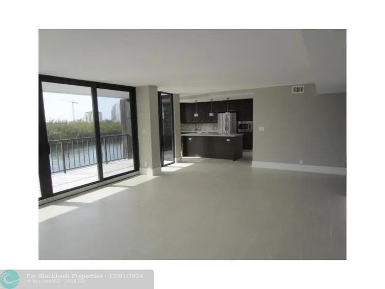 The Corinthian #5A image #13