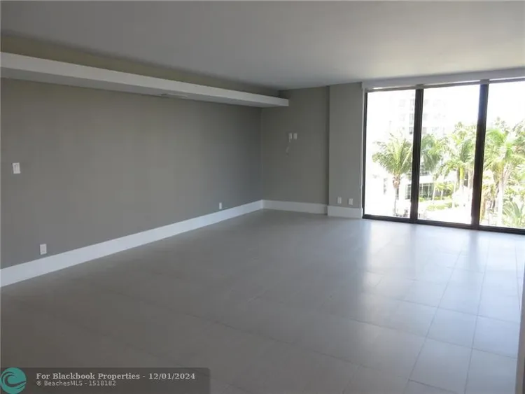 The Corinthian #5A image #15