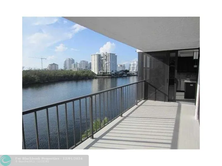 The Corinthian #5A image #18