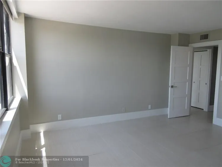 The Corinthian #5A image #36