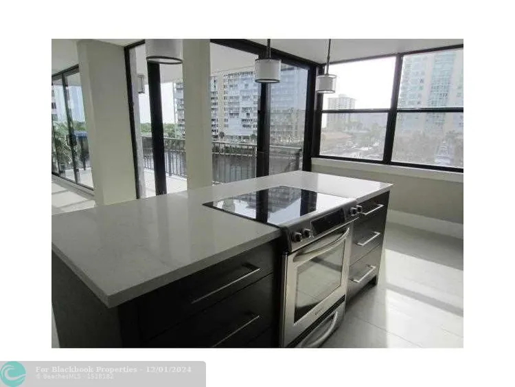 The Corinthian #5A image #9