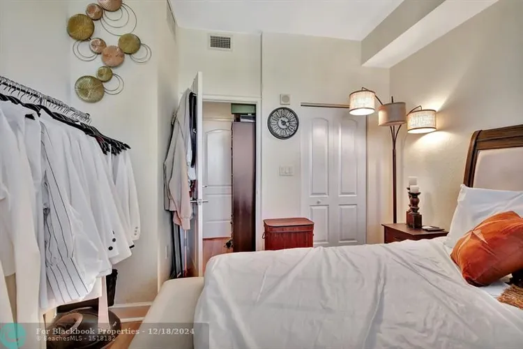 Radius #1307 image #16