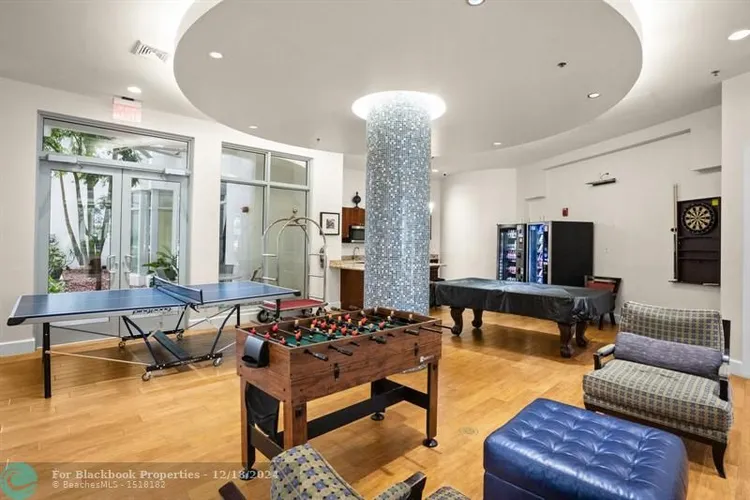 Radius #1307 image #18