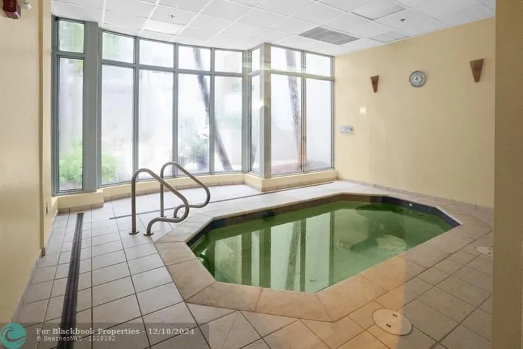 Radius #1307 image #22