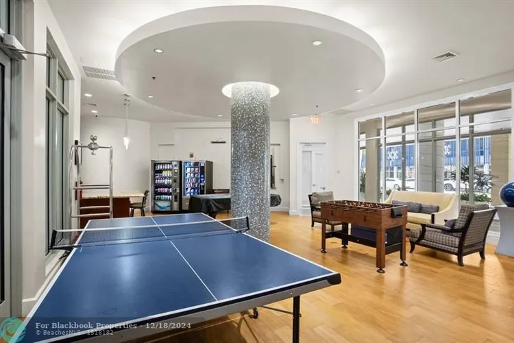 Radius #1307 image #24