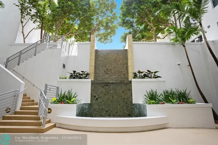 Radius #1307 image #28