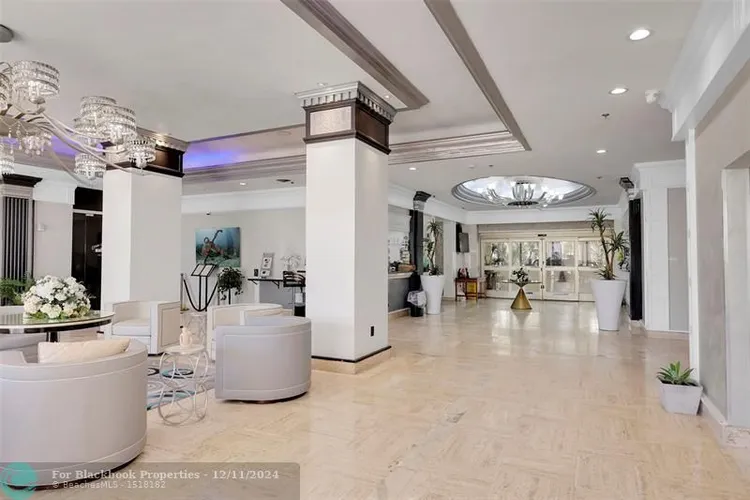 Ocean Manor #616 image #11