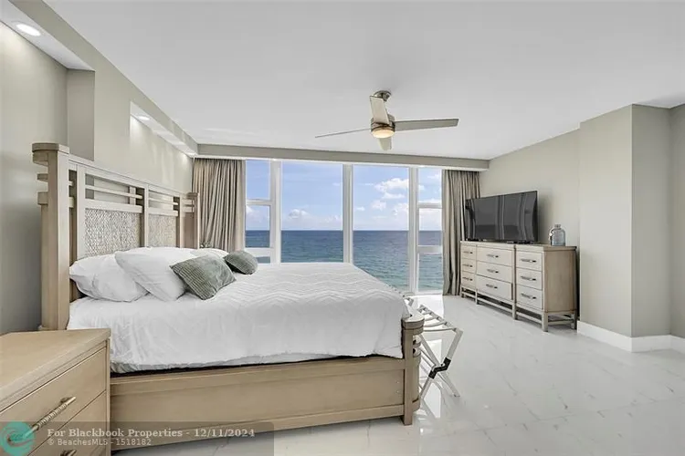 Ocean Manor #616 image #19